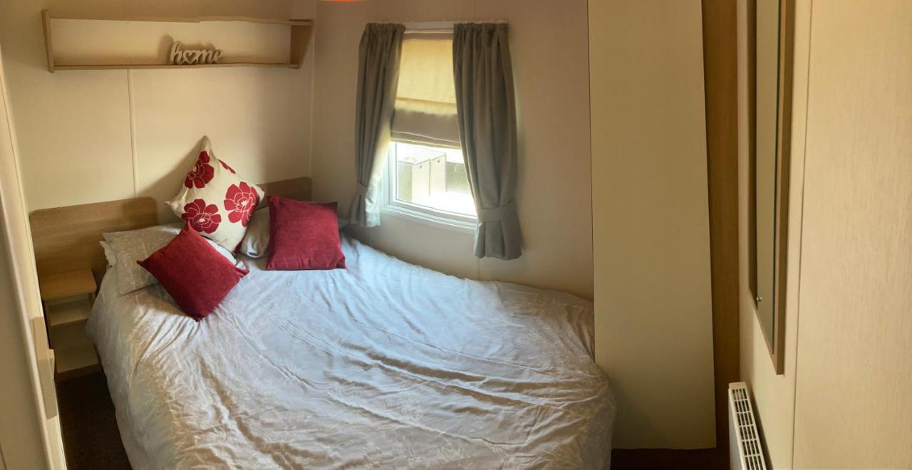Hotel Trecco Bay Acorns 22 Porthcawl Zewnętrze zdjęcie