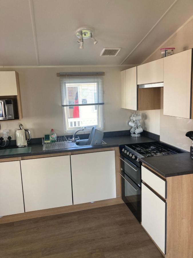 Hotel Trecco Bay Acorns 22 Porthcawl Zewnętrze zdjęcie
